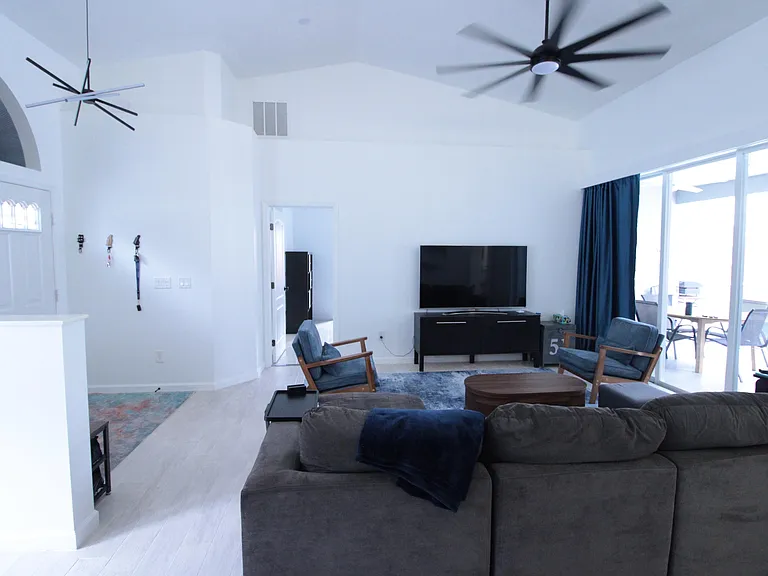2957 SW Collings Dr — Photo 10