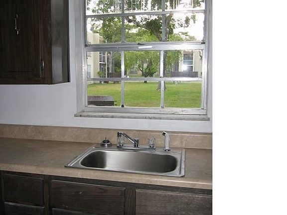 5th image of 4241 NW 19th St APT 159