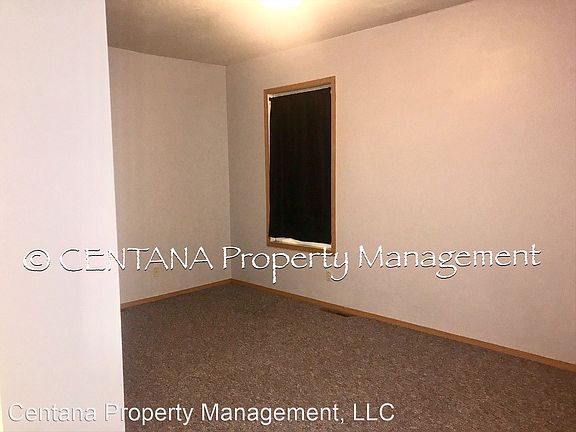4th image of 723 S Wyoming St