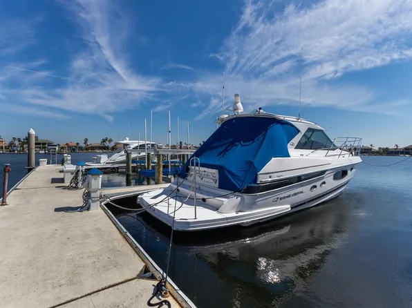 1318 3rd Street Cir E, Palmetto, FL 34221