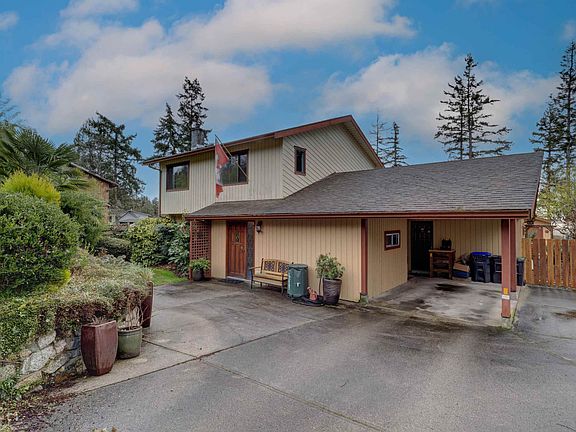 2nd image of 6183 Bligh Rd