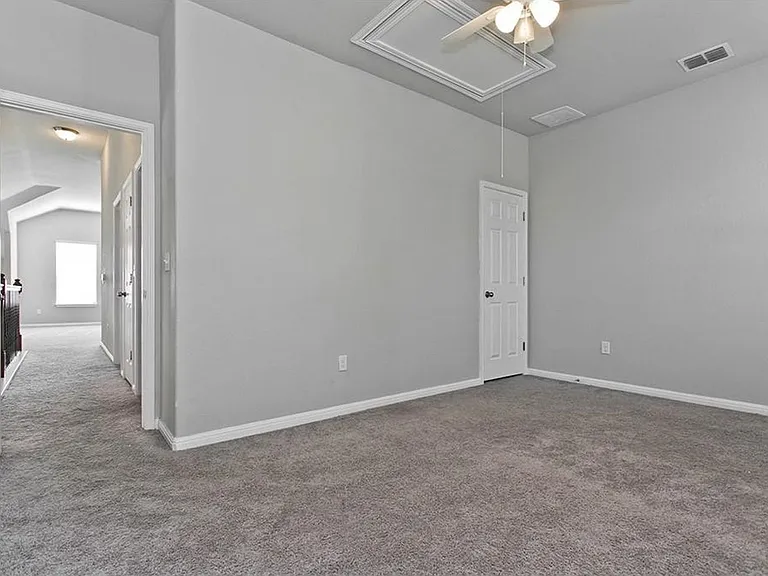 9802 Tanglemede St — Photo 33