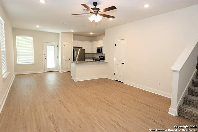 10348 Lynwood Crk #102