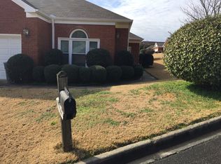 800 Rockford Ln, Birmingham, AL 35209