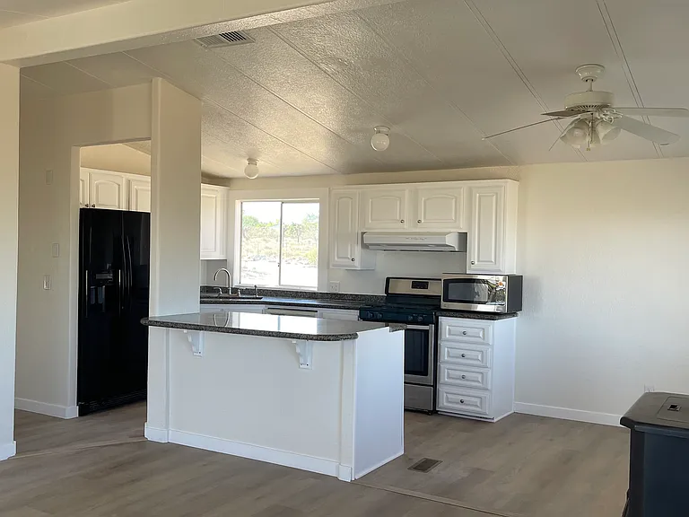 1661 Del Rosa Rd — Photo 9