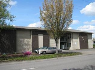1665 Liberty St NE, Salem, OR 97301