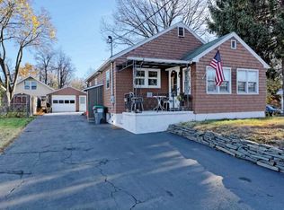 12 Old Pine Ave, Albany, NY 12205