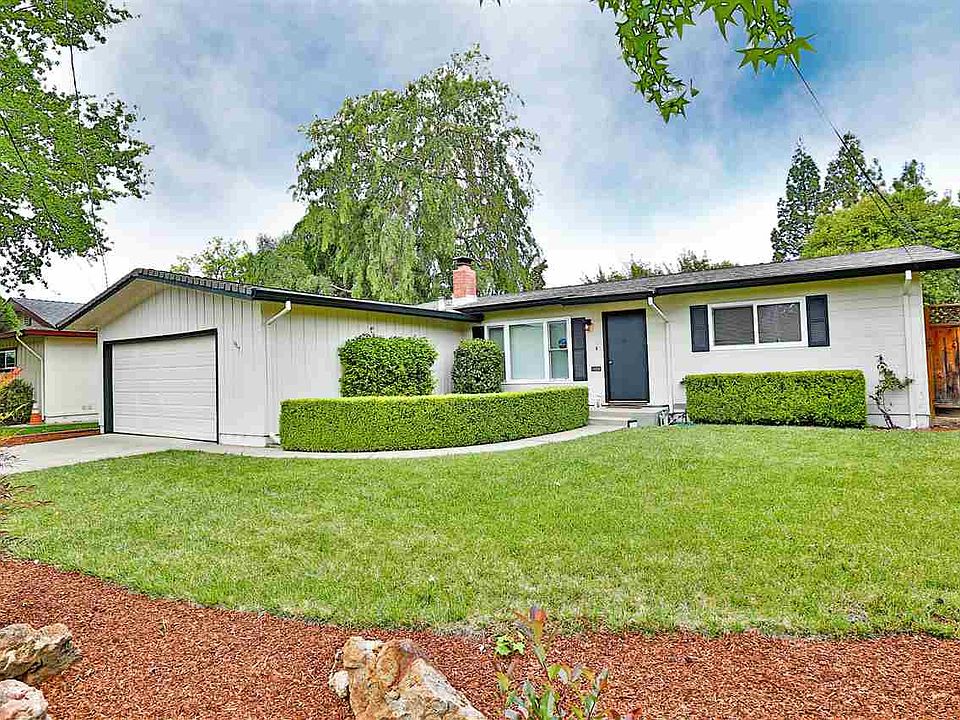 2nd image of 1317 Sussex Way