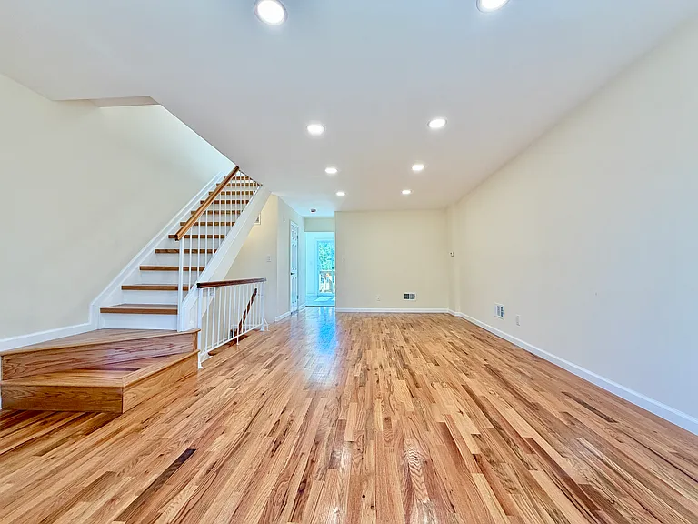36 Donley Ave #2 — Photo 8