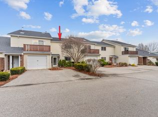 884 Halifax Dr UNIT 884, Warwick, RI 02886