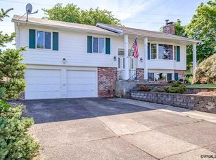 1717 NW Fisher Loop, Albany, OR 97321