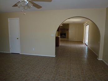 5th image of 6945 W Missouri Ave
