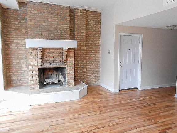 2nd image of 2522 N Lincoln Ave #Tzmxt80fm