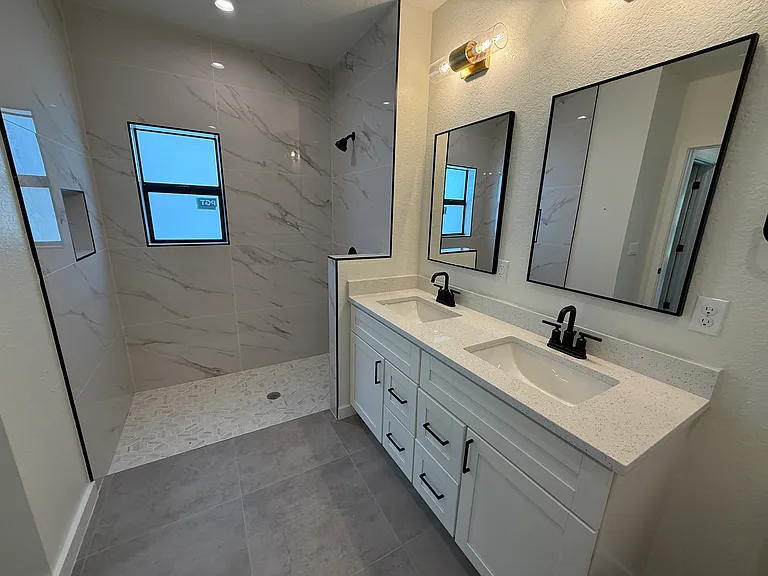 1250 Overhead St — Photo 12