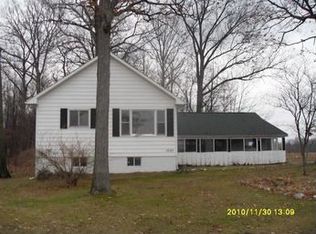 15311 Daggott Rd, Lansing, MI 48906