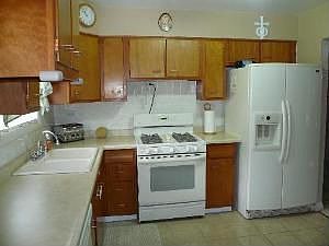 4th image of 7823 Janes Ave
