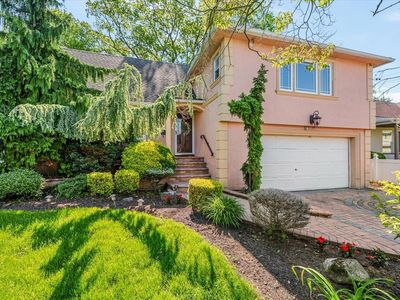 63 Hungry Harbor Road, Valley Stream, NY, 11581