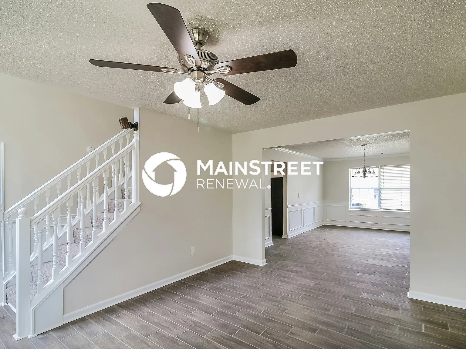 9498 Creekside RD — Photo 4