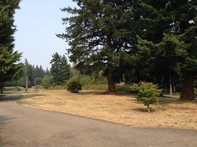 2nd image of 1116 NW Darling Rd