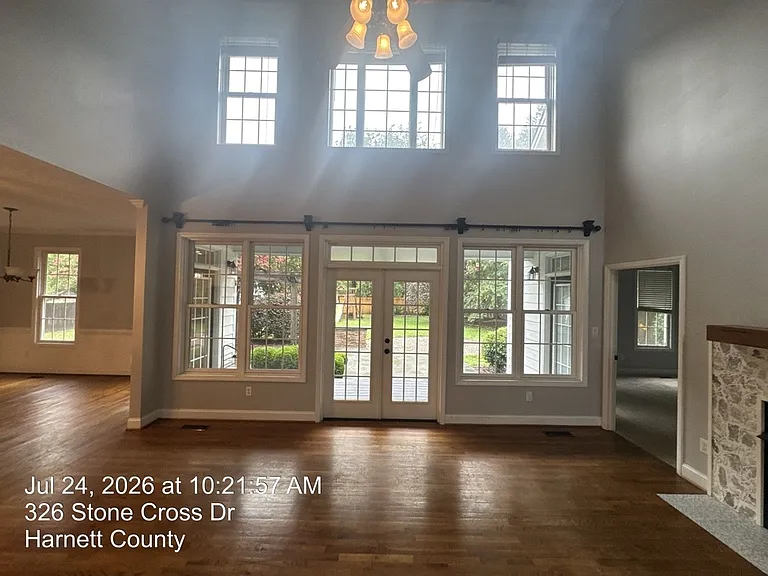 326 Stone Cross Dr — Photo 14