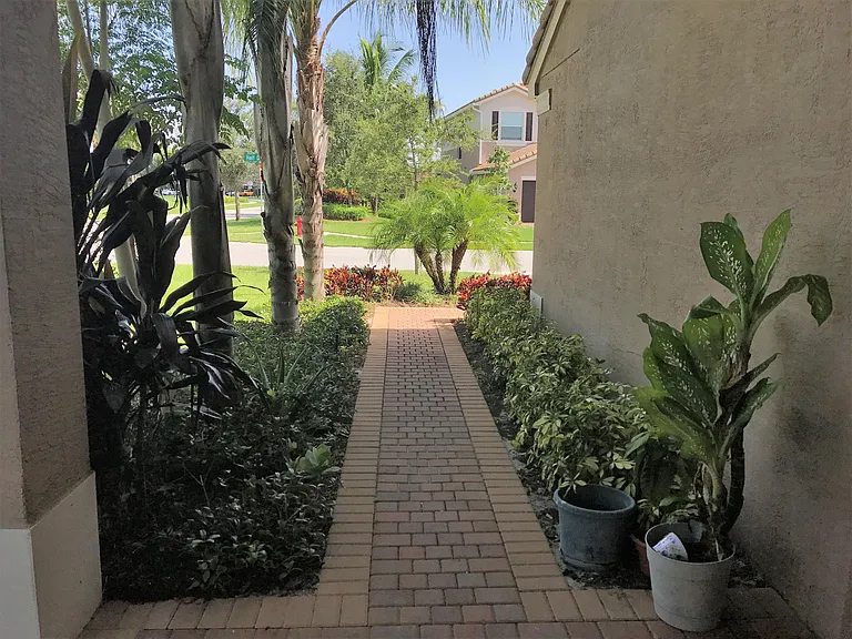 8187 Half Dome Ct — Photo 3