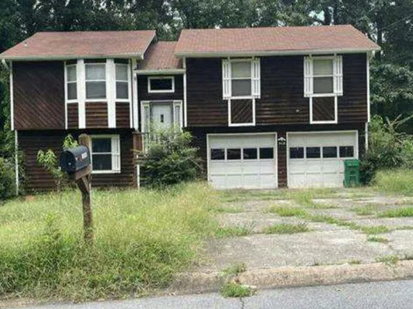 5418 Zachary Dr, Stone Mountain, GA 30083