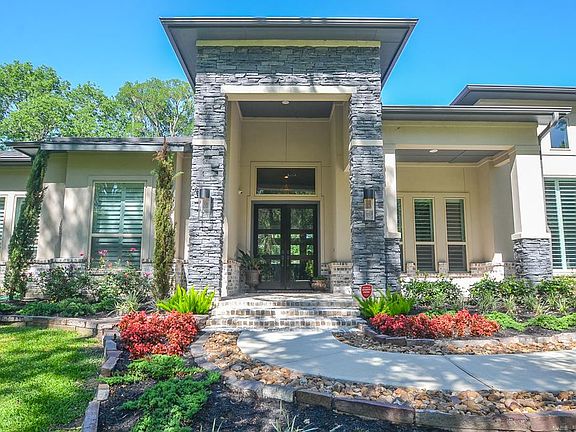 4th image of 3502 River Forest Dr