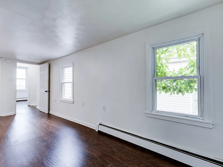 978 Manton Way — Photo 36
