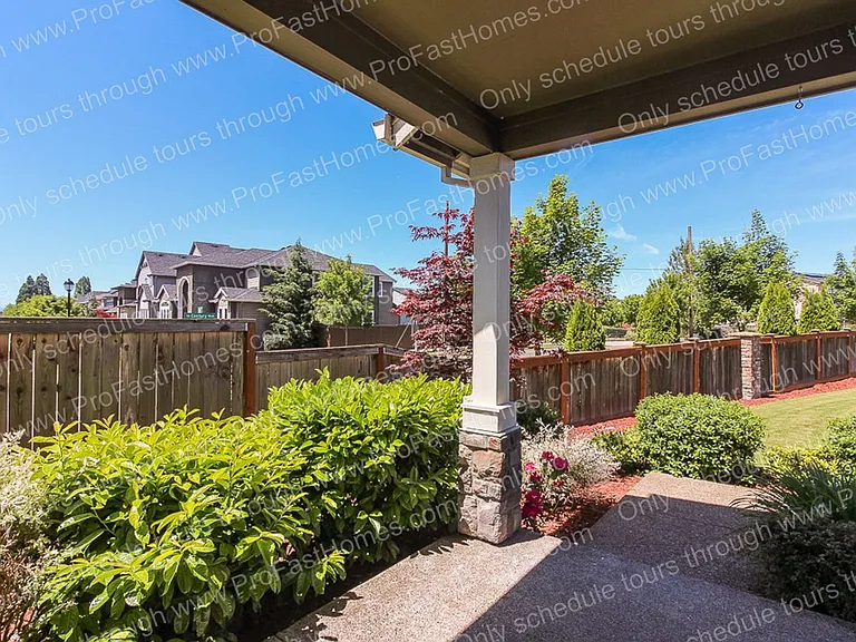 6300 SE Imagine Way — Photo 7