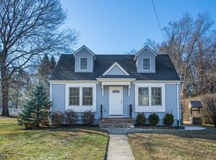10 Longview Ave, Randolph, NJ 07869