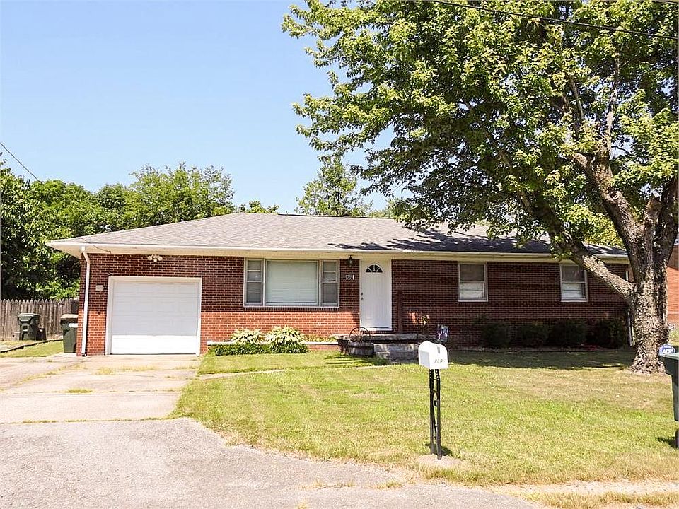 1st image of 739 Plainview Dr