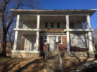 1218 E 44th St #2W, Kansas City, MO 64110