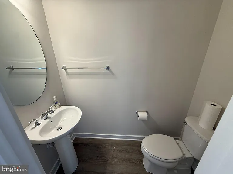 2505 Nicholson St — Photo 13
