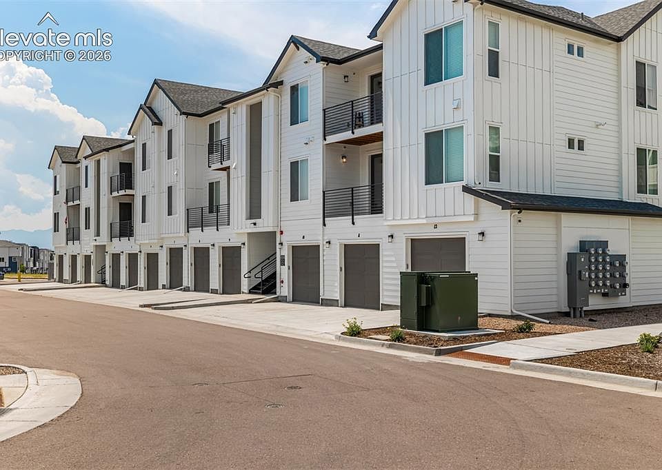 1st image of 2252 Arikaree Hts #202
