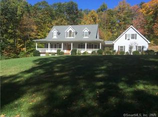687 Old Waterbury Rd, Southbury, CT 06488