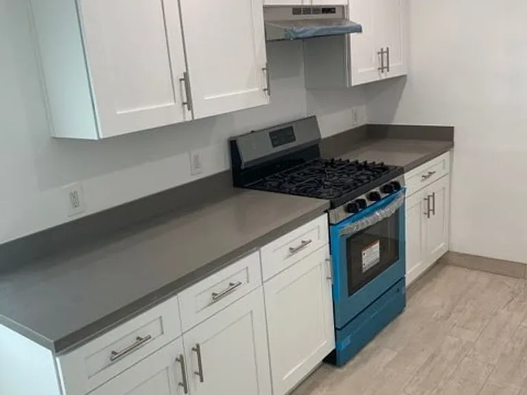 4324 Ventura Canyon Ave — Photo 10