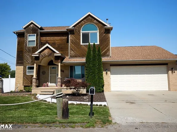 46855 Roselane Dr, New Baltimore, MI 48047