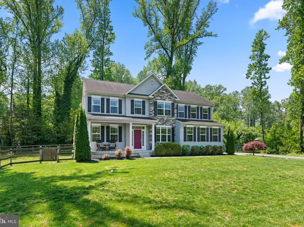 1214 Ringgold Ln, Millersville, MD 21108