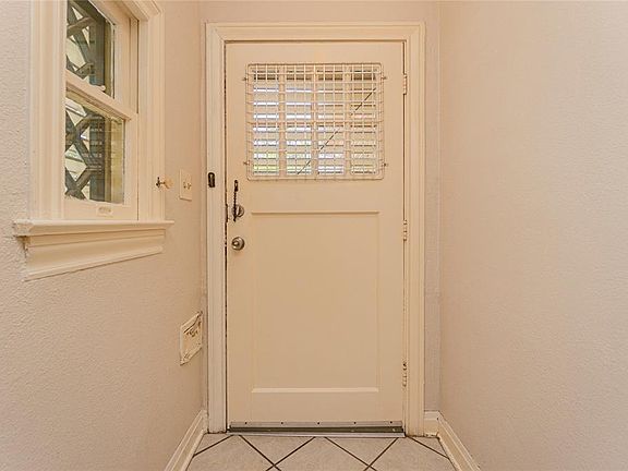 4th image of 4901 Wharton Dr