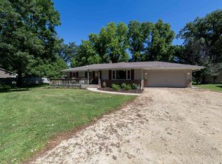 3681 S Bend Rd, Rockford, IL 61109