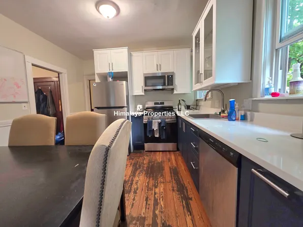 24 Dearborn Rd, Somerville, MA