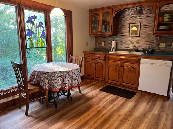 1176 Dakota Ct, Friendship, WI 53934