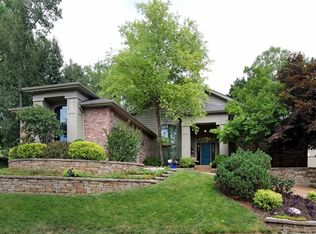 14360 Cedar Springs Dr, Town and Country, MO