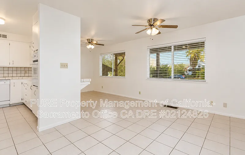3 bed, 2.0 bath, 1498 sqft, $2,795 — Photo 3