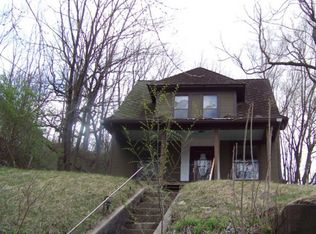 343 Hyde Ave, Council Bluffs, IA 51503