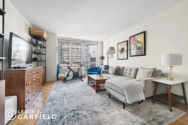 Rented by Leslie J. Garfield | media 2