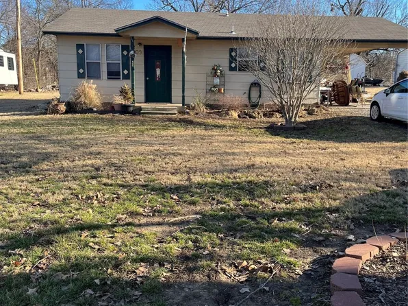 309 S 4th St, Calera, OK 74730