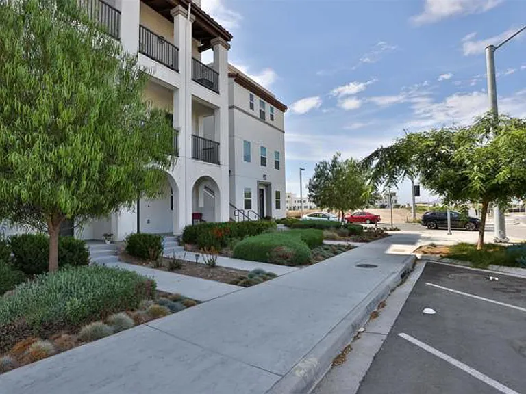 1455 Banahaw Way #11 — Photo 17