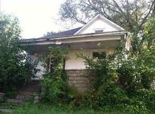 714 Salem Rd, Mount Vernon, IL 62864