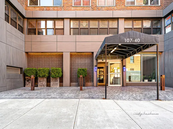 107-40 Queens Boulevard image 2 of 19